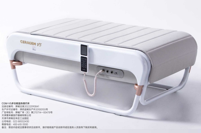 减轻颈椎压力！看手机时这样做…