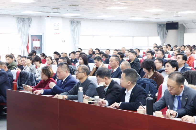 笃行不怠 温暖共行——喜来健全国总监支社长会议